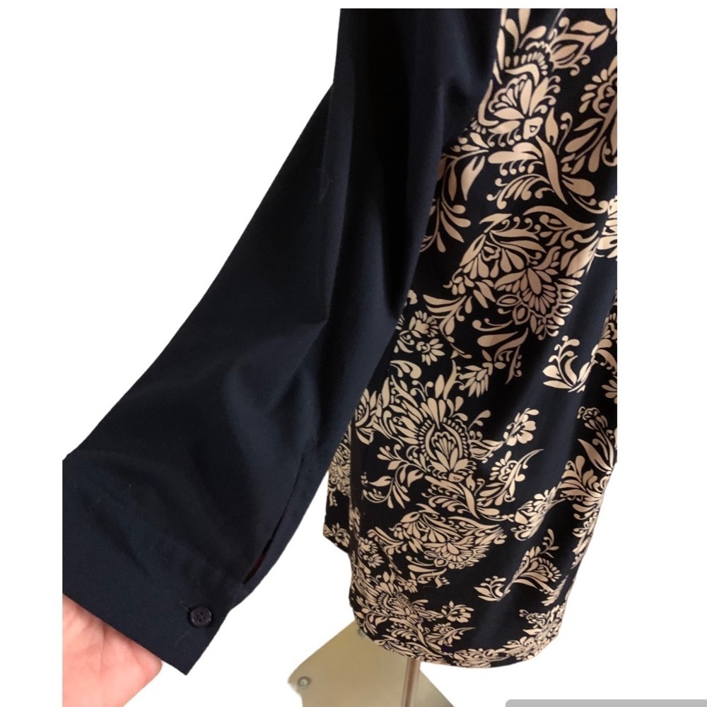 Loft, Medium, Collared Button Down Navy Blue & Wh… - image 3